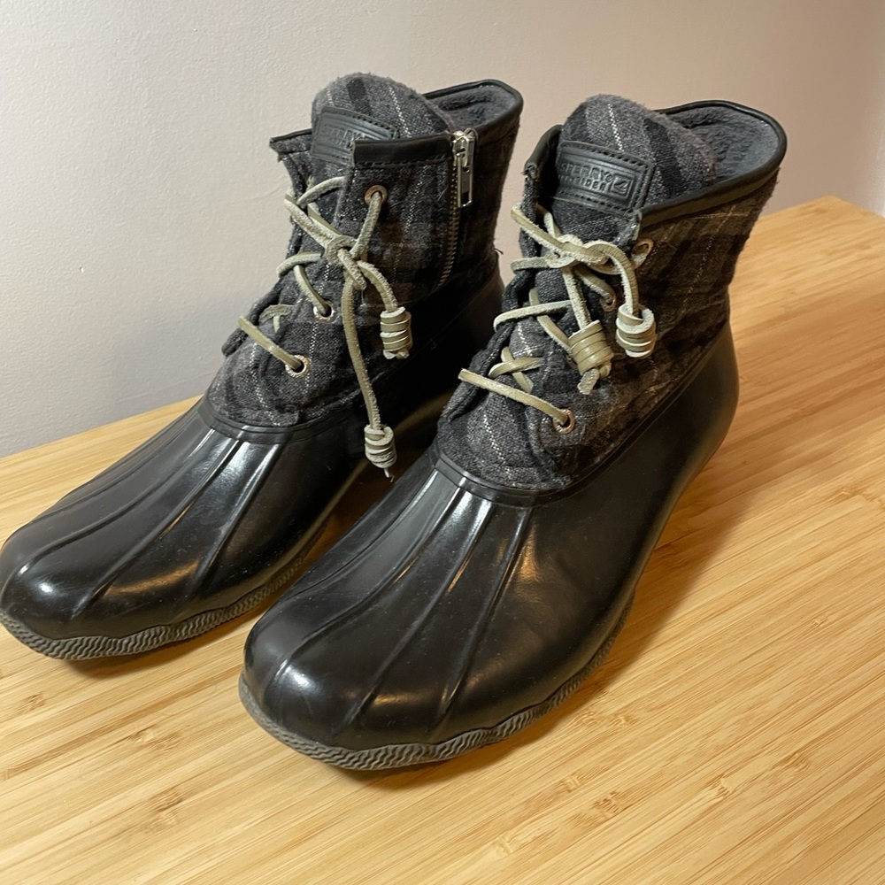 Sperry top-spiders plaid wool suck boots